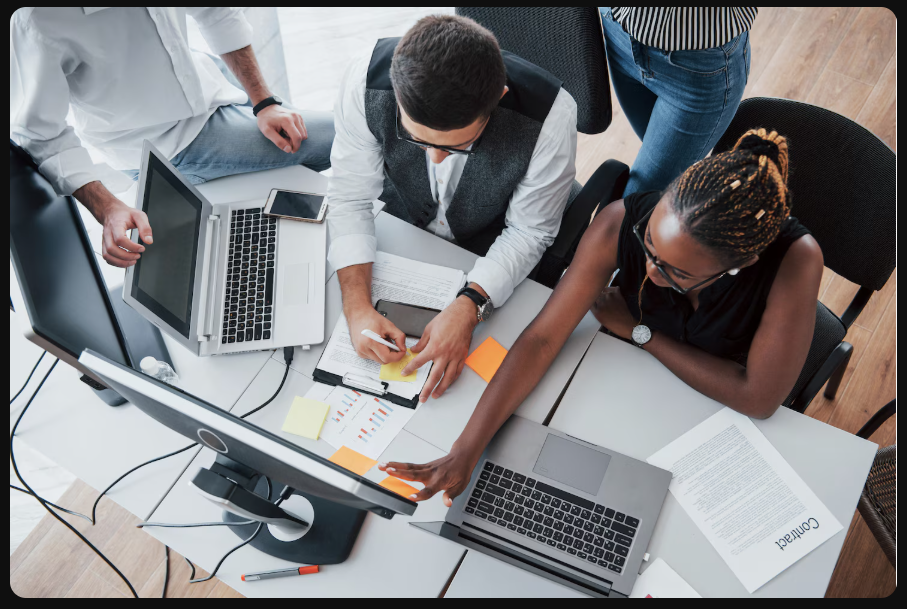 it engineers server room